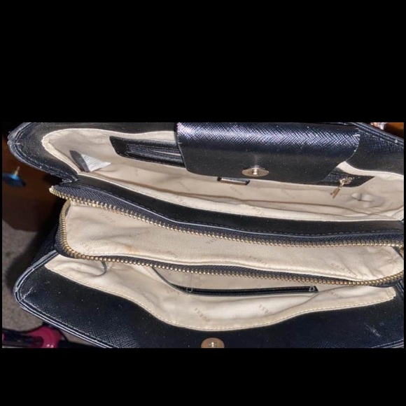 Guess bag - Picture 2 of 2